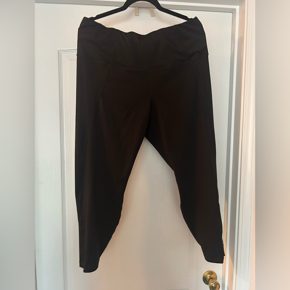 Nike Yoga Pants